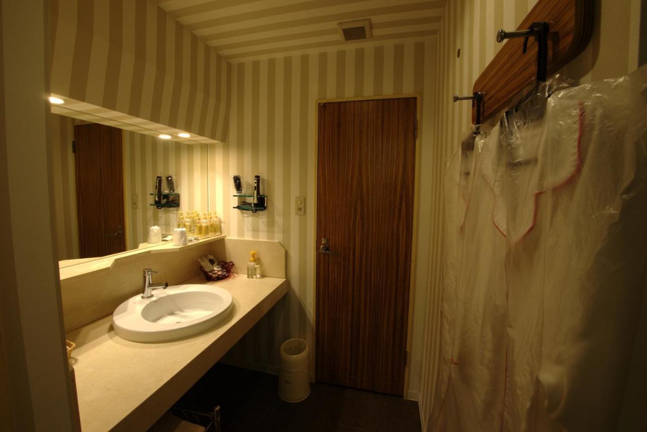 Hotel Allure (Adults Only) Nagoya Eksteriør billede