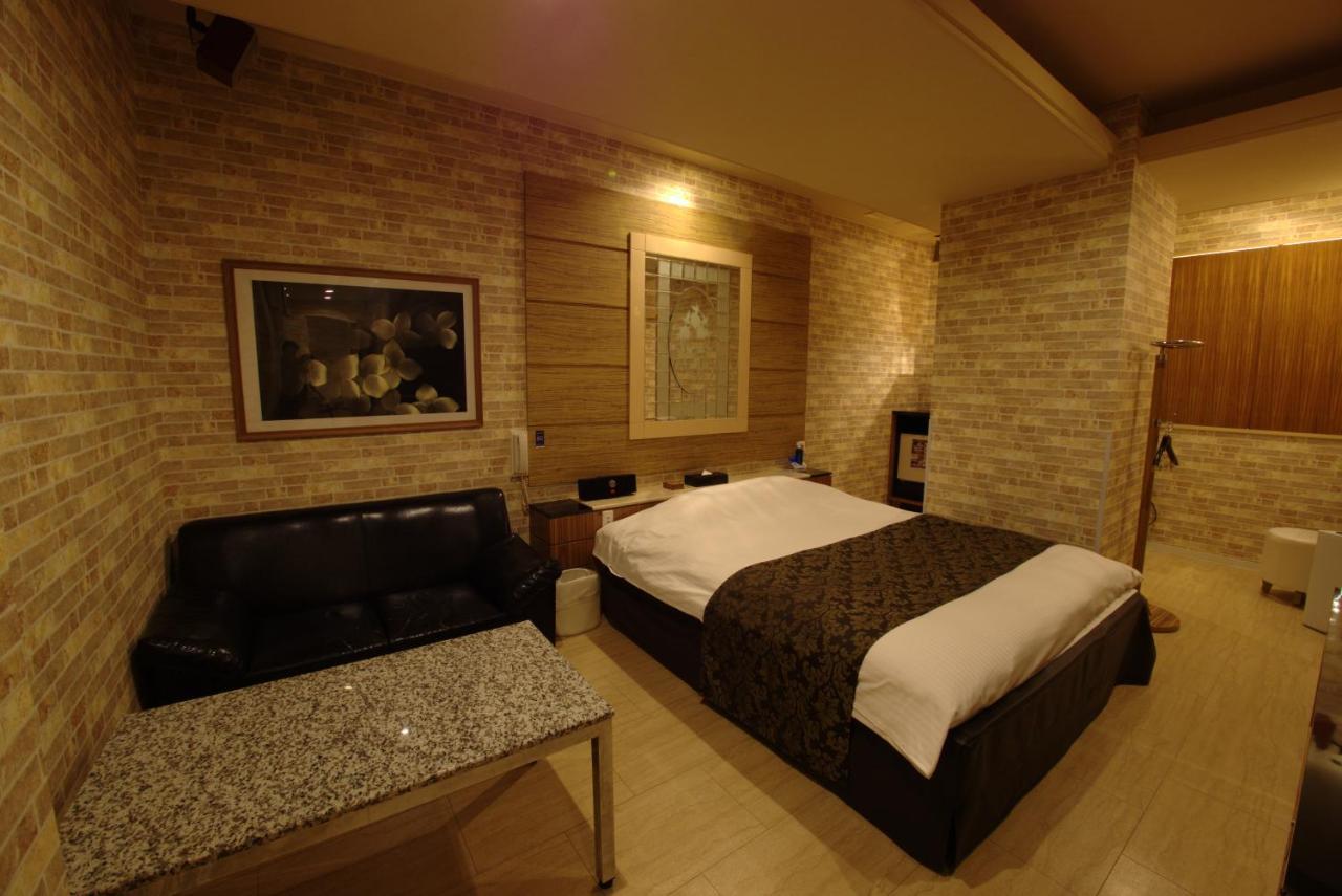 Hotel Allure (Adults Only) Nagoya Eksteriør billede