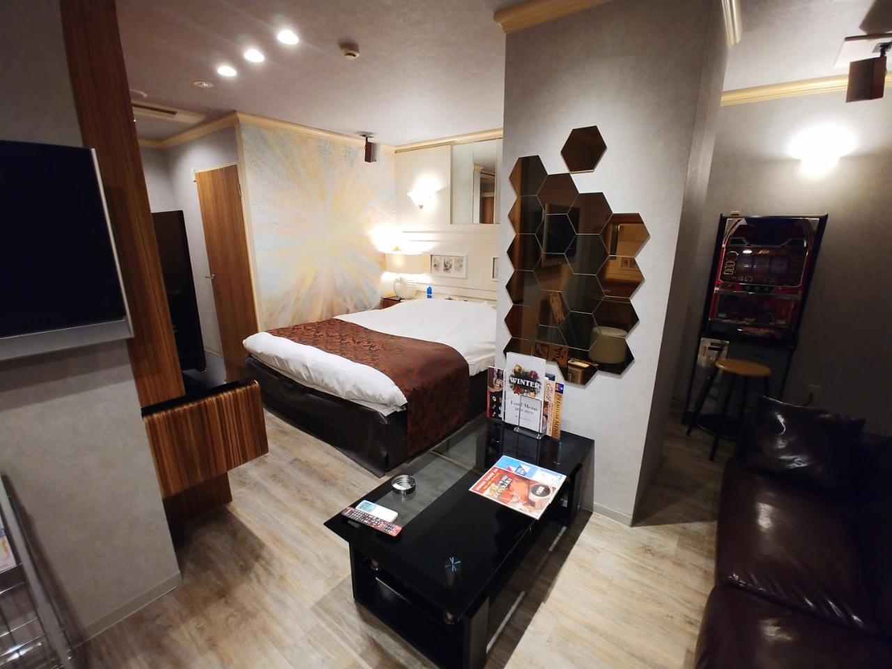 Hotel Allure (Adults Only) Nagoya Eksteriør billede