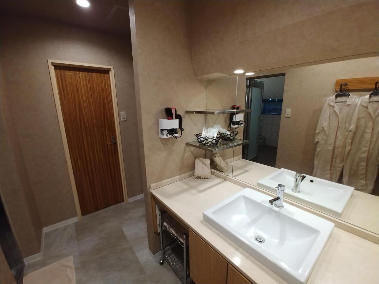 Hotel Allure (Adults Only) Nagoya Eksteriør billede