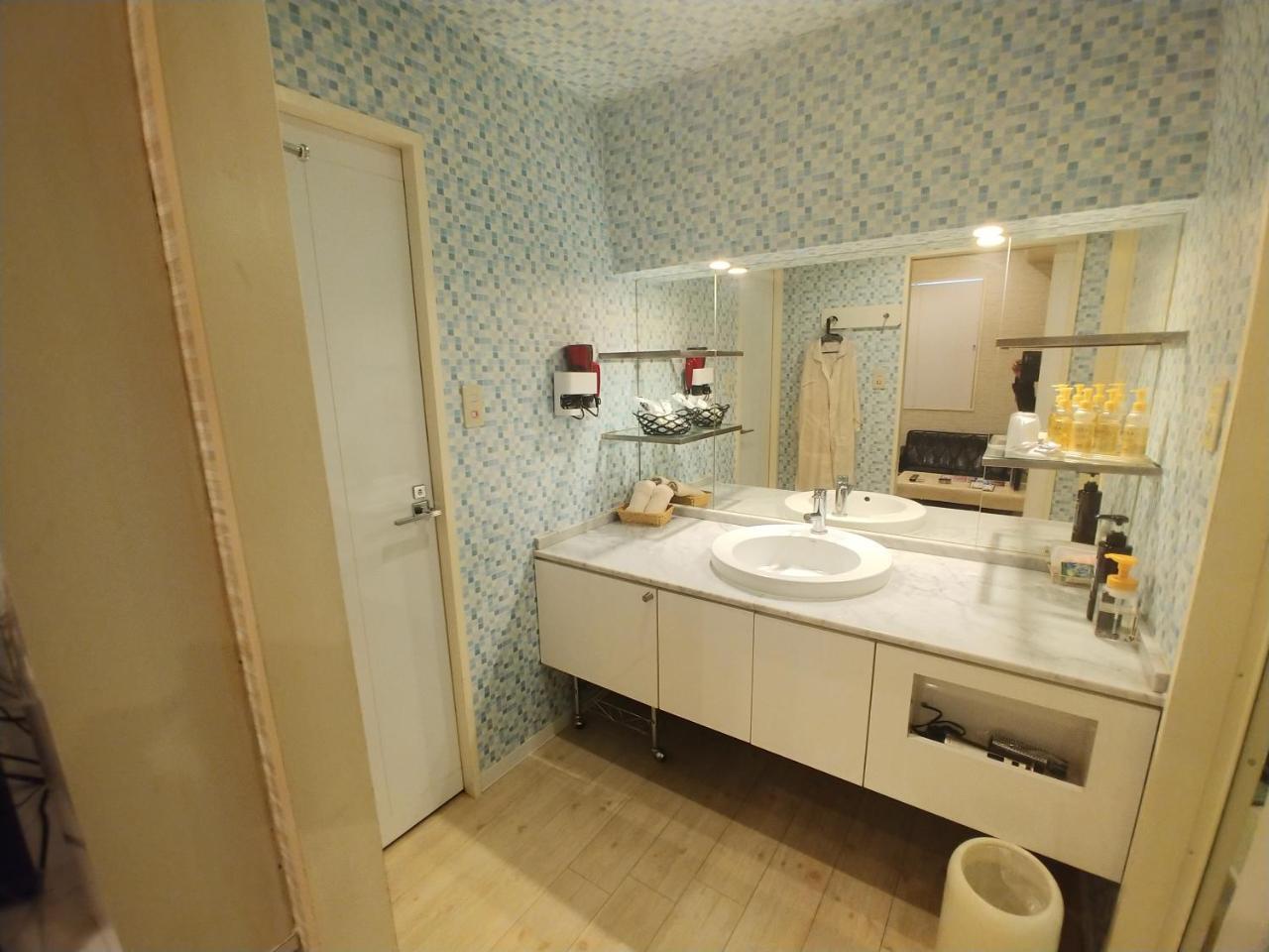 Hotel Allure (Adults Only) Nagoya Eksteriør billede