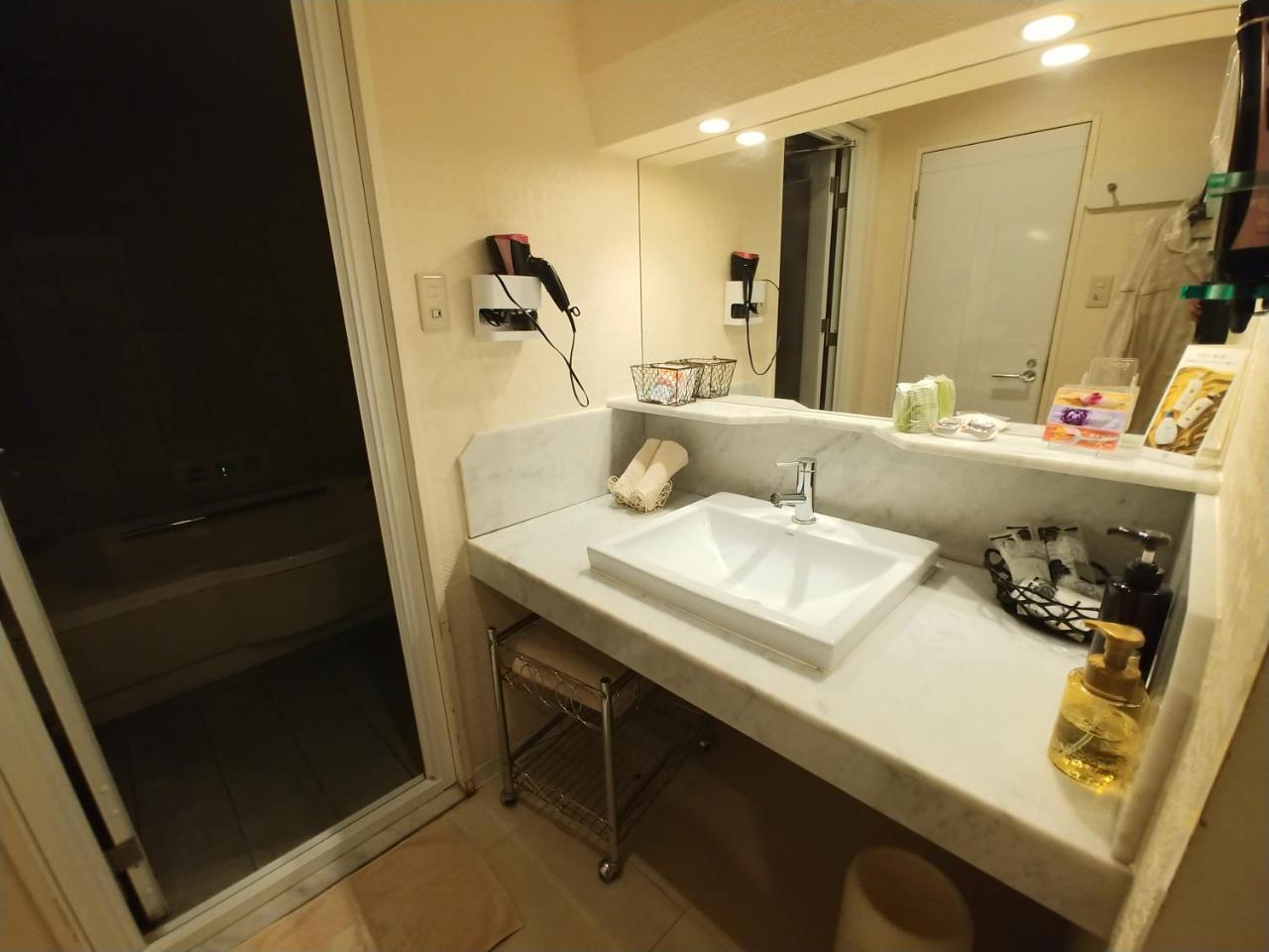 Hotel Allure (Adults Only) Nagoya Eksteriør billede