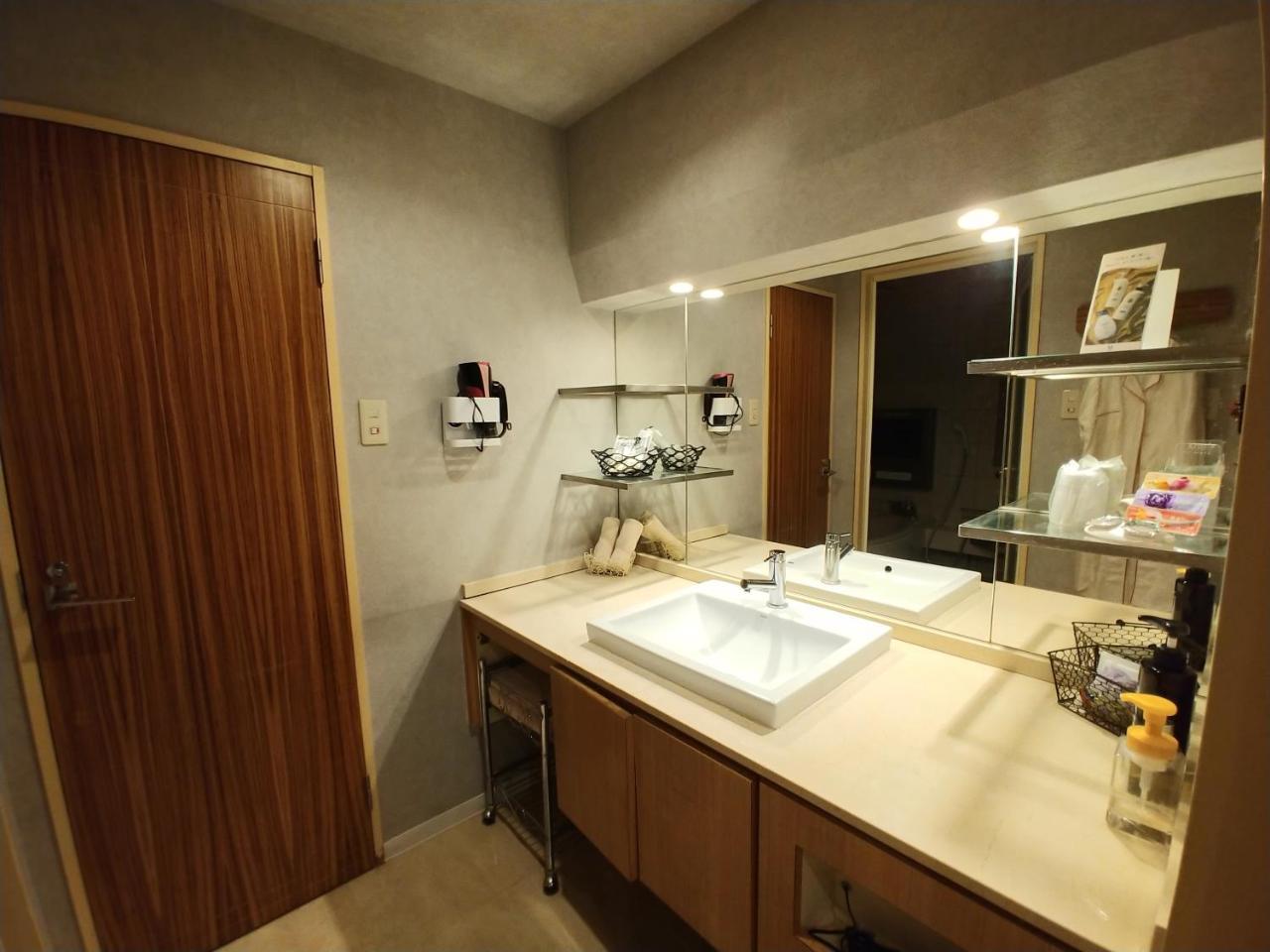 Hotel Allure (Adults Only) Nagoya Eksteriør billede