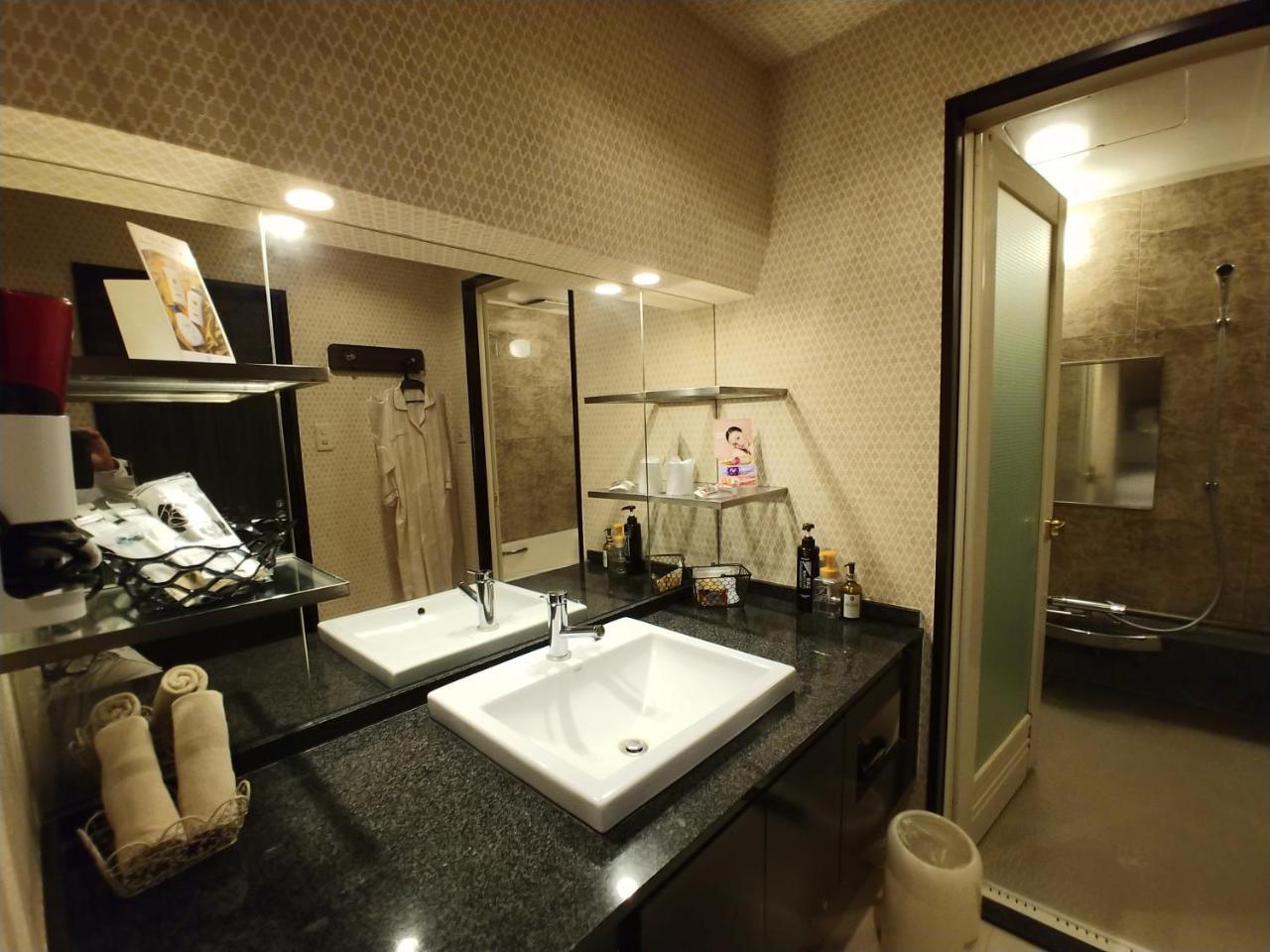 Hotel Allure (Adults Only) Nagoya Eksteriør billede