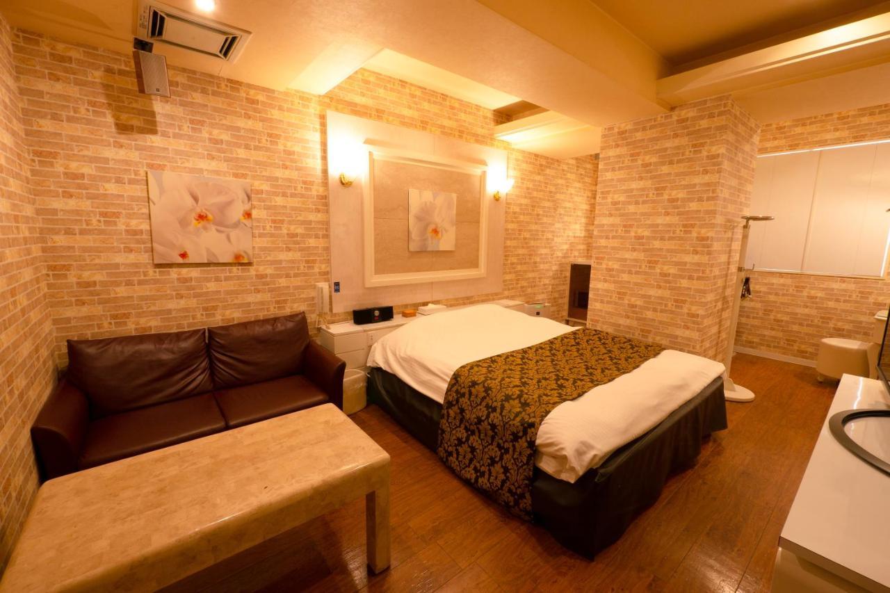Hotel Allure (Adults Only) Nagoya Eksteriør billede